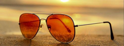 Jak si vybrat správné sluneční brýle k vodě?